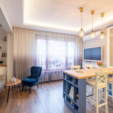 סופיה Designer & Cozy 2Bd Flat With A Parking In The City Center By Flat Mаnager מראה חיצוני תמונה